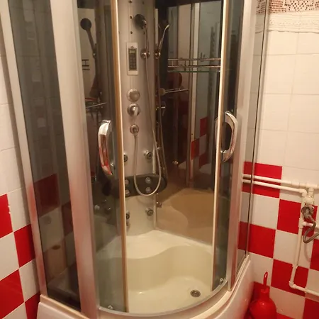 Sobe Vlasenica Ubytování v soukromí *